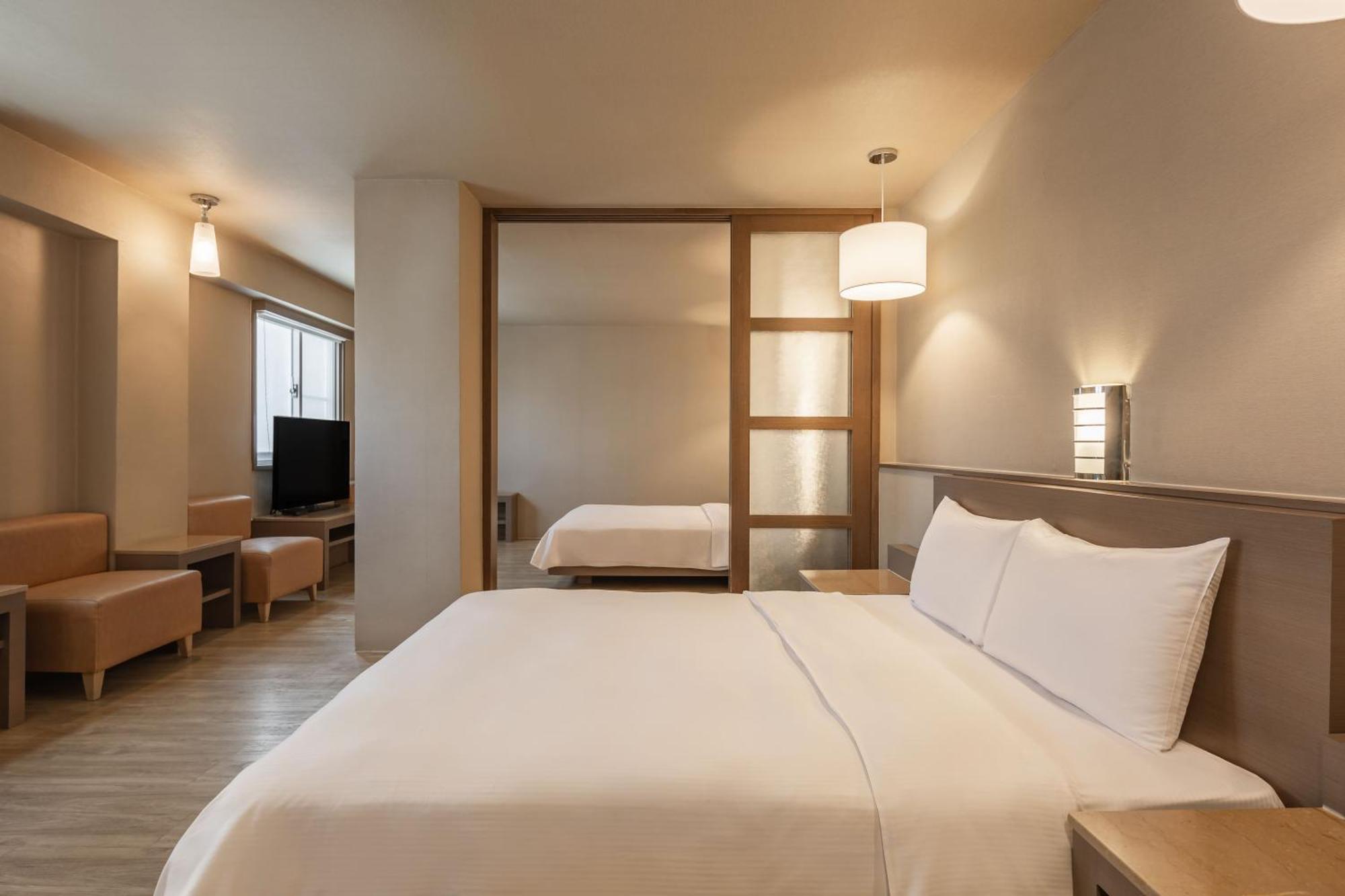 Kindness Hotel - Hanshen Kaohsiung Room photo